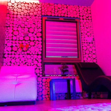 Private Paradise Jazuzzi Gdansk Bagian luar foto
