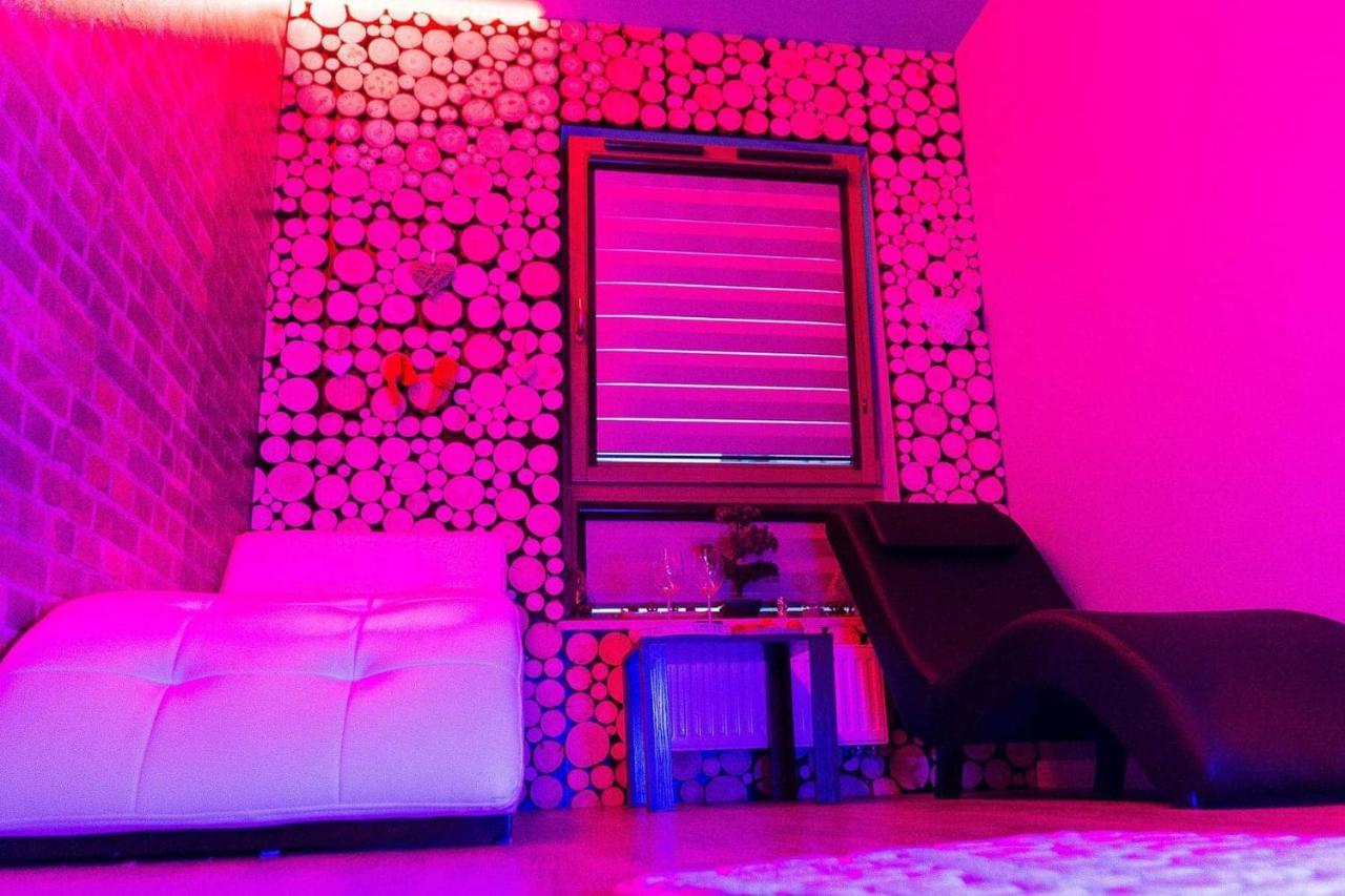 Private Paradise Jazuzzi Gdansk Bagian luar foto
